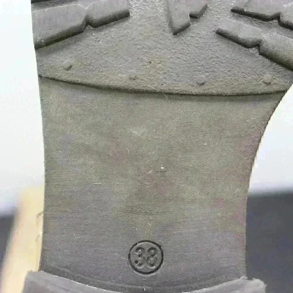 Steven Madden Buckette Brown/Gray Distressed Boots - Picture 10 of 11